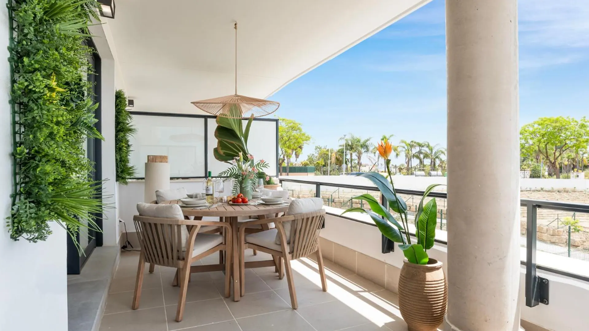 Lujo Apartments Estepona 0*,  Espagne